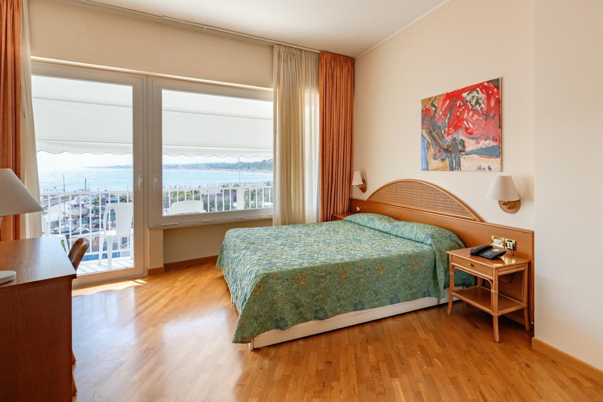 Hotel Scogliera 누마나 외부 사진