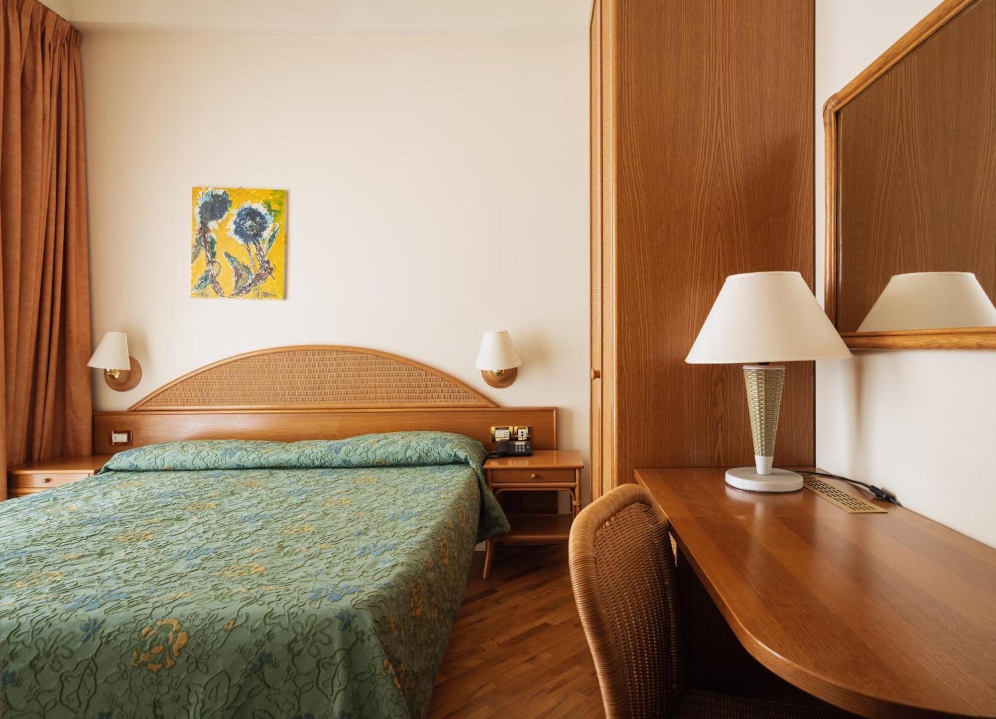 Hotel Scogliera 누마나 외부 사진