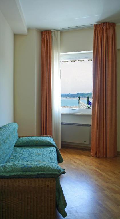 Hotel Scogliera 누마나 객실 사진