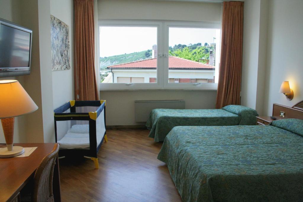 Hotel Scogliera 누마나 객실 사진